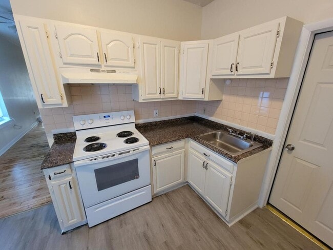 141-143 Division St in Amsterdam, NY - Building Photo - Building Photo