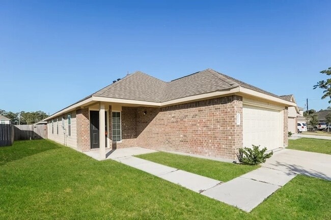 8723 Lar Ree Oaks Cir in Houston, TX - Building Photo - Building Photo