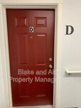 8211 N Montana Ave in Portland, OR - Building Photo - Building Photo