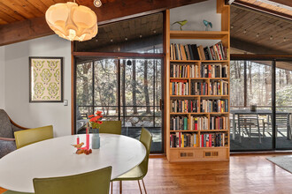 47 Florida Hill Rd in Ridgefield, CT - Building Photo - Building Photo