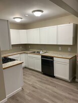 1568 N Williwaw Way in Wasilla, AK - Building Photo