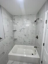 17 Prescott St, Unit #2 in Jersey City, NJ - Building Photo - Building Photo