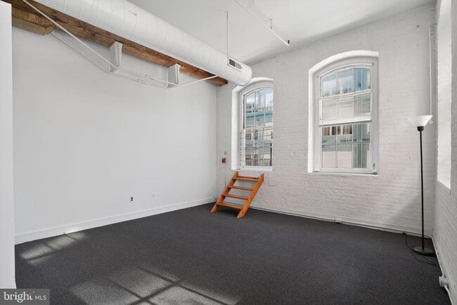 property at 408 Vine St