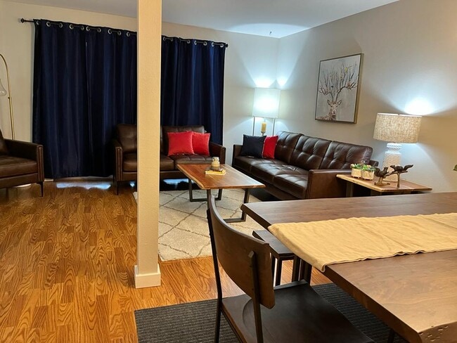 1526 192nd St SE in Bothell, WA - Building Photo - Building Photo