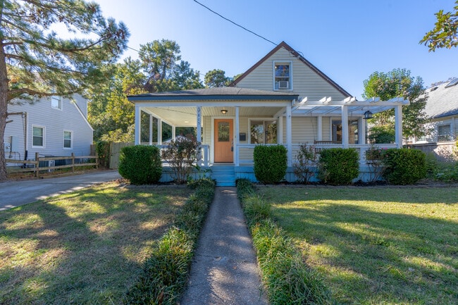property at 7805 Ruthven Rd