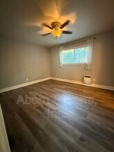 6197 Spruce St in Pollock Pines, CA - Building Photo - Building Photo