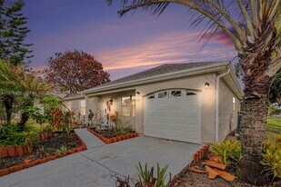 901 Gannet Ave NW in Palm Bay, FL - Building Photo