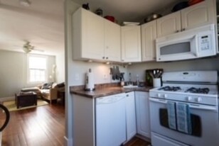 1117 Boylston St, Unit 2 Apartamentos