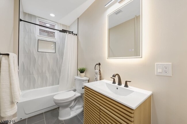 3458 John F. Kennedy Blvd in Jersey City, NJ - Building Photo - Building Photo