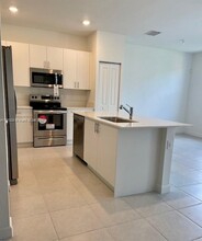 11882 NW 47th Mnr in Coral Springs, FL - Building Photo - Building Photo
