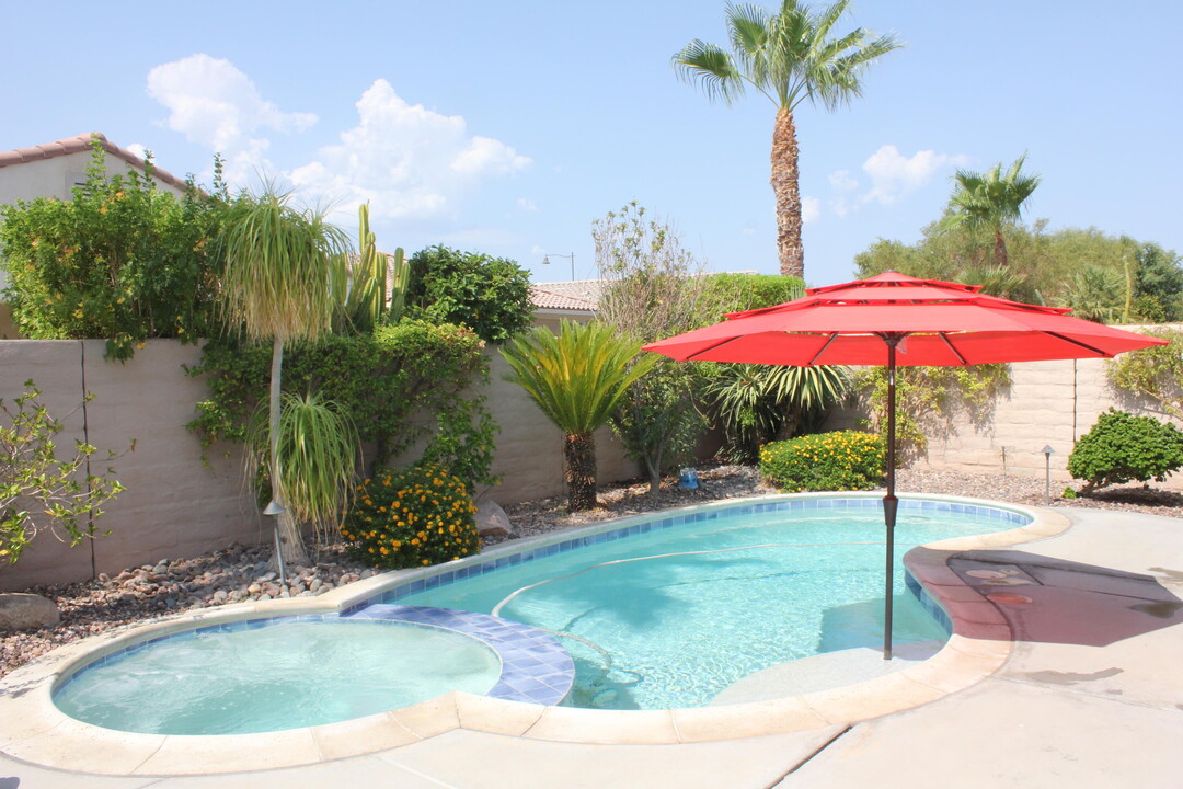 81579 Avenida Contento in Indio, CA - Building Photo