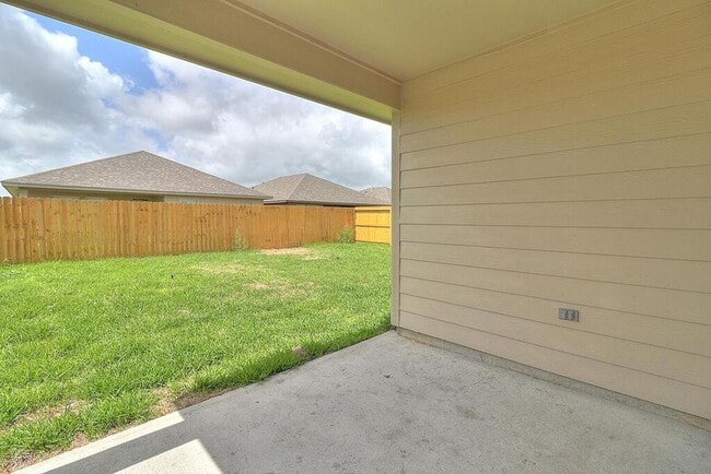 1269 Carnaby St in Corpus Christi, TX - Building Photo - Building Photo