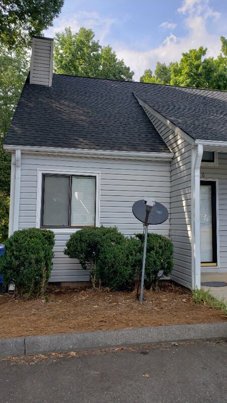 property at 556 Brookside Ct