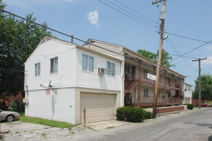 27 W 8th Ave in Columbus, OH - Building Photo
