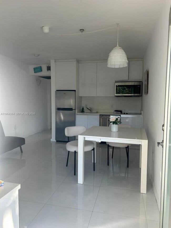 801 15th St in Miami Beach, FL - Building Photo - Building Photo