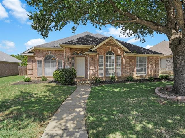 property at 719 N Valley Pkwy