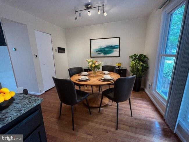 3 Prairie Rose Ln in Gaithersburg, MD - Building Photo - Building Photo