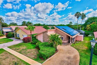 10204 Camelback Ln in Boca Raton, FL - Building Photo - Building Photo