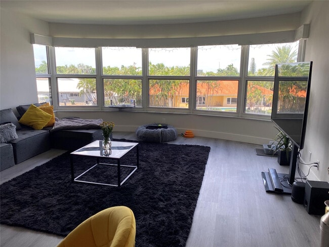 3031 NE 51st St in Fort Lauderdale, FL - Building Photo - Building Photo