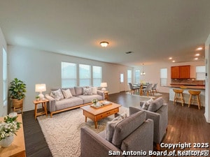 8267 Phantom Fld in San Antonio, TX - Building Photo - Building Photo