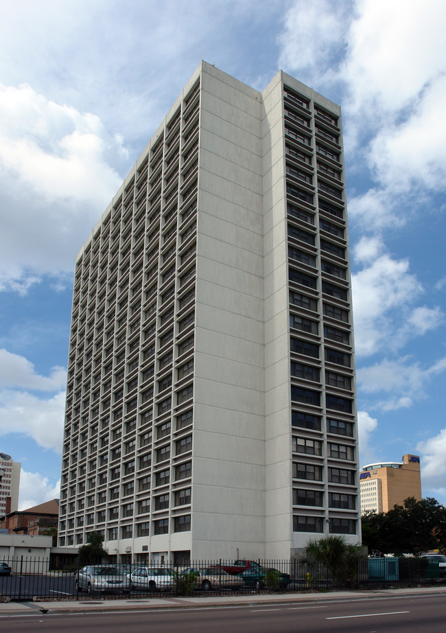 Cathedral Terrace Apartments in Jacksonville, FL - Building Photo - Building Photo