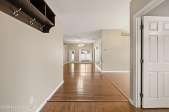 1391 Olde Bailey Ln in Melbourne, FL - Building Photo - Building Photo