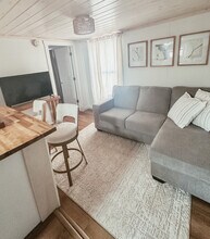 499 Main St, Unit 3 in Old Town, ME - Foto de edificio - Building Photo