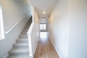 15935 Apperson Blvd in Oregon City, OR - Building Photo - Building Photo