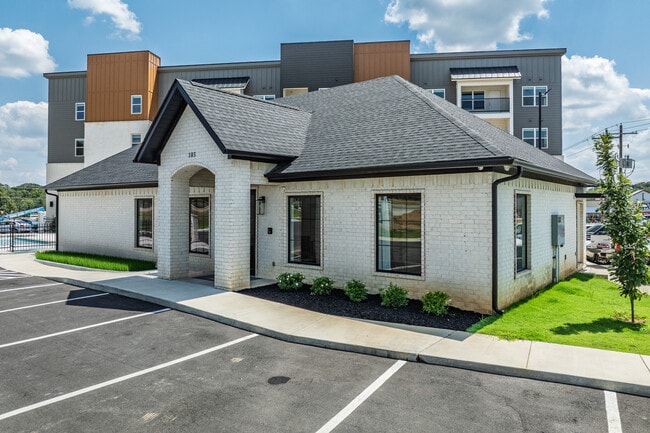 The Ellington in Searcy, AR - Foto de edificio - Building Photo