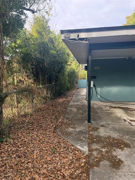 1410 N Fern Creek Ave in Orlando, FL - Building Photo - Building Photo