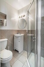 336 Madison Ave, Unit 1 in Newark, NJ - Foto de edificio - Building Photo