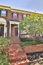 526 Redland Blvd in Rockville, MD - Building Photo - Building Photo