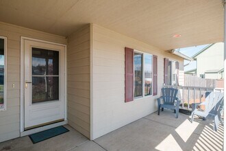 5448 Siletz Ln in Albany, OR - Building Photo - Building Photo