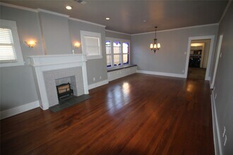 1031 Fugate St in Houston, TX - Building Photo - Building Photo