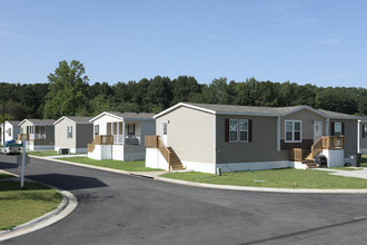 Countryside Village of Atlanta in Lawrenceville, GA - Building Photo - Building Photo