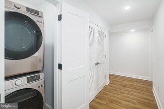 653 N Preston St in Philadelphia, PA - Building Photo - Building Photo