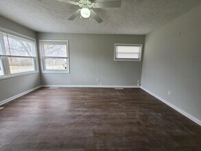2166 Century Dr in Columbus, OH - Building Photo - Building Photo