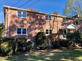 75 Elgin St in Newton, MA - Building Photo