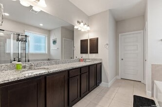 10606 Briceway Ace in San Antonio, TX - Building Photo - Building Photo