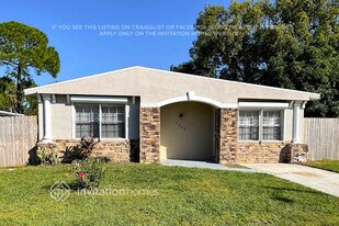 4850 San Pablo Pl in Tampa, FL - Building Photo