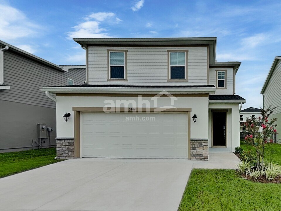 5944 Pinewood Ests Dr in St. Cloud, FL - Building Photo