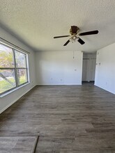 37 Las Brisas Way in Kissimmee, FL - Building Photo - Building Photo