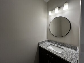 430 Wren Crest Ln in Florence, SC - Building Photo - Building Photo