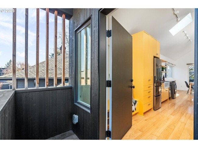 3033 SE 19th Ave, Unit B