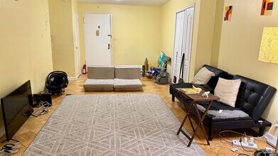 225 St Pauls Ave in Jersey City, NJ - Building Photo - Building Photo