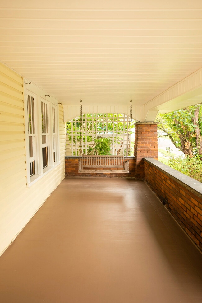 1442 Plain Ave NE in Canton, OH - Building Photo - Building Photo