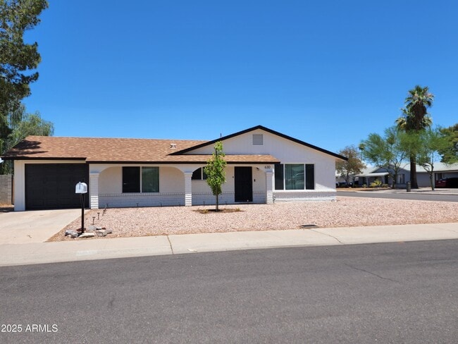 property at 630 E Julie Dr