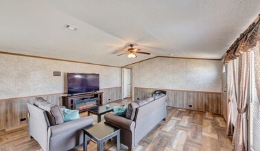 1606 Ave Z in Hondo, TX - Building Photo - Building Photo