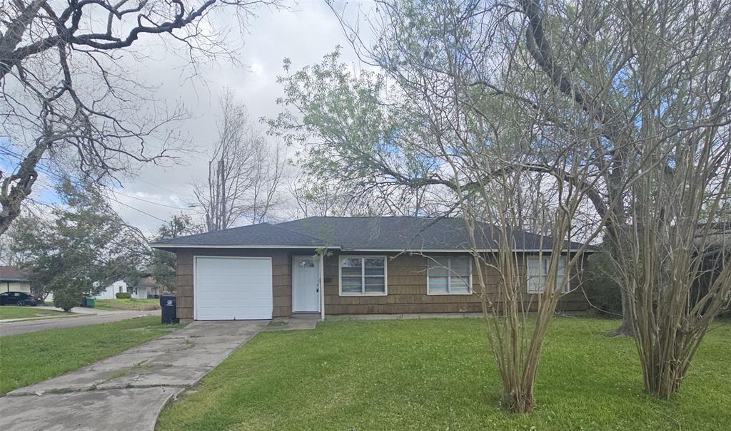 6003 Beldart St in Houston, TX - Building Photo