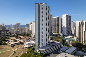 Diamond Head Vista in Honolulu, HI - Building Photo - Building Photo